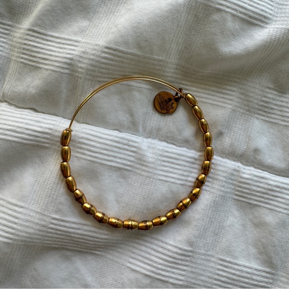 Alex and Ani Gold Bangle Bracelet Lot – 4 Generic Charms